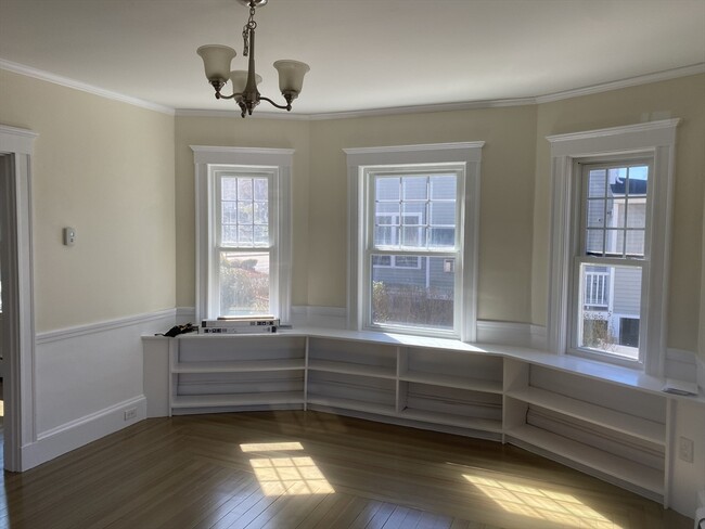 Building Photo - 131 Liberty St