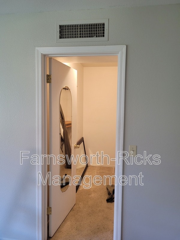 Building Photo - 1329 W Boston St