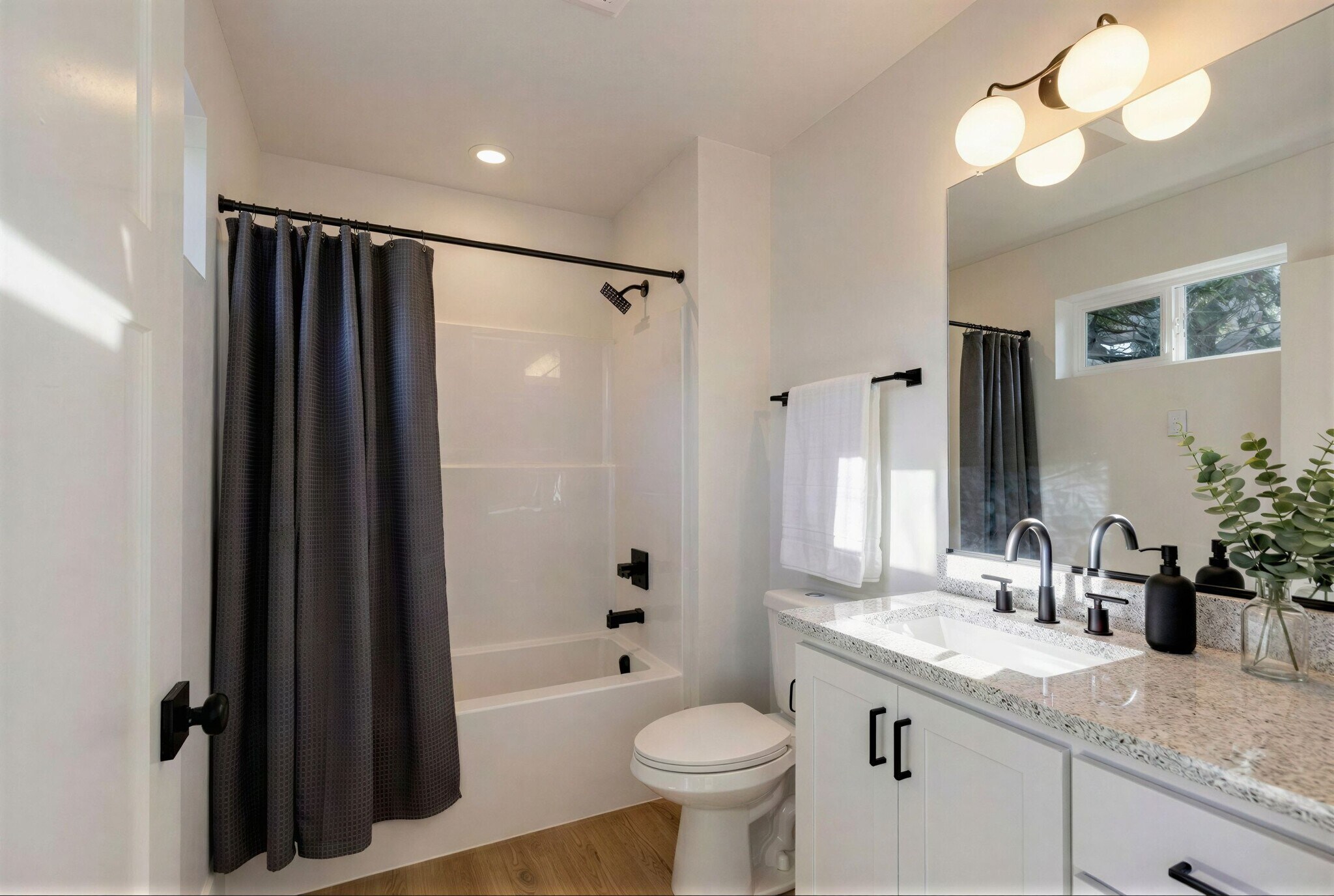 Building Photo - 618 SE 5th St