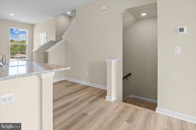 Building Photo - 111 Tye Ct