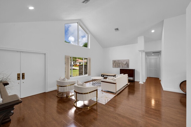 Building Photo - 4320 St Charles Way