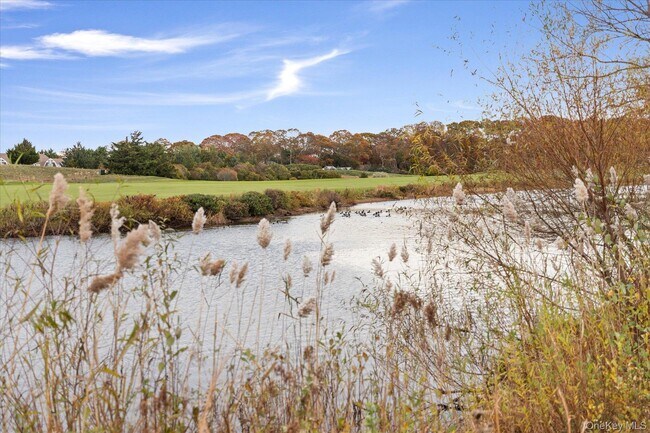 Building Photo - 2995 Laurel Trail