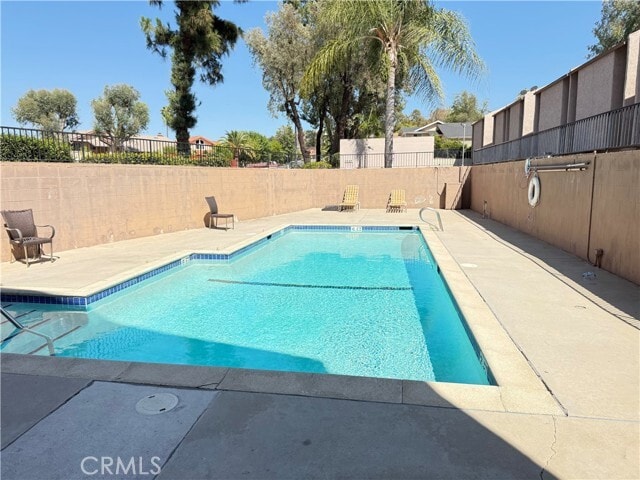 Building Photo - 1525 Walnut Leaf Dr
