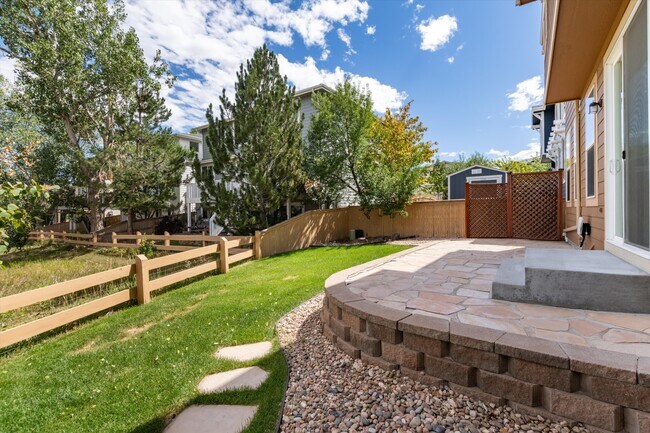 Building Photo - 10786 Southhaven Cir