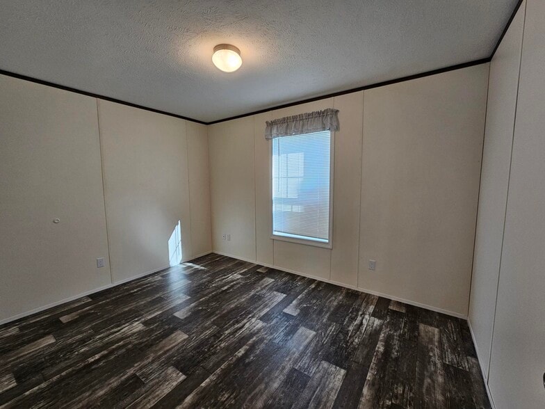 Building Photo - 54 Mapledale Acres