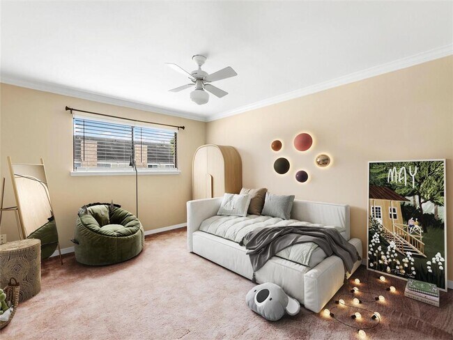 Building Photo - 10305 Briar Forest Dr