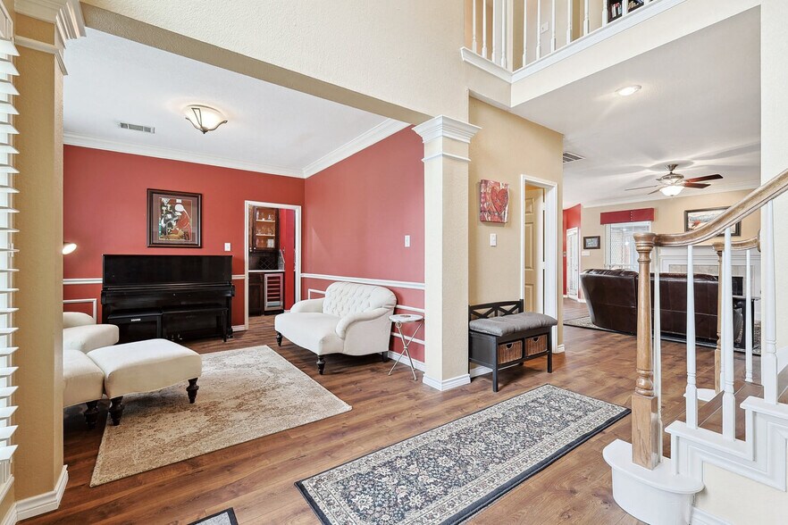 Building Photo - 2005 Glory Creek Cir