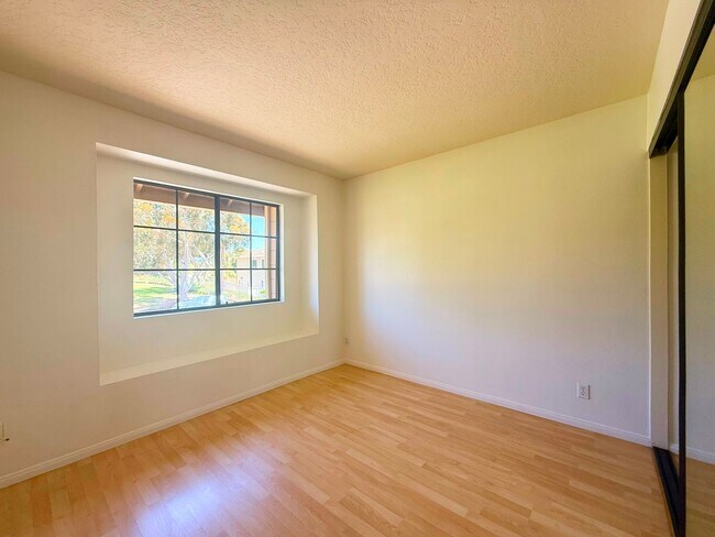 Building Photo - Welcome to Sophisticated Living in Prestigious Carmel Valley