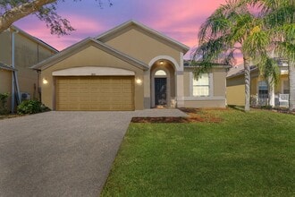 Building Photo - Absolutely stunning 3BR/2BA & 2-Car Garage home in highly sought-after Ballantrae community