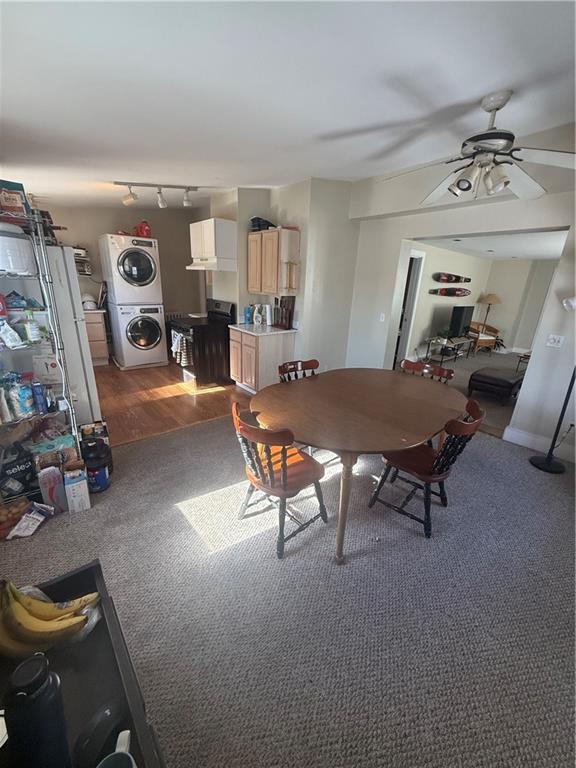 Building Photo - 9 1/2 W Narragansett Ave