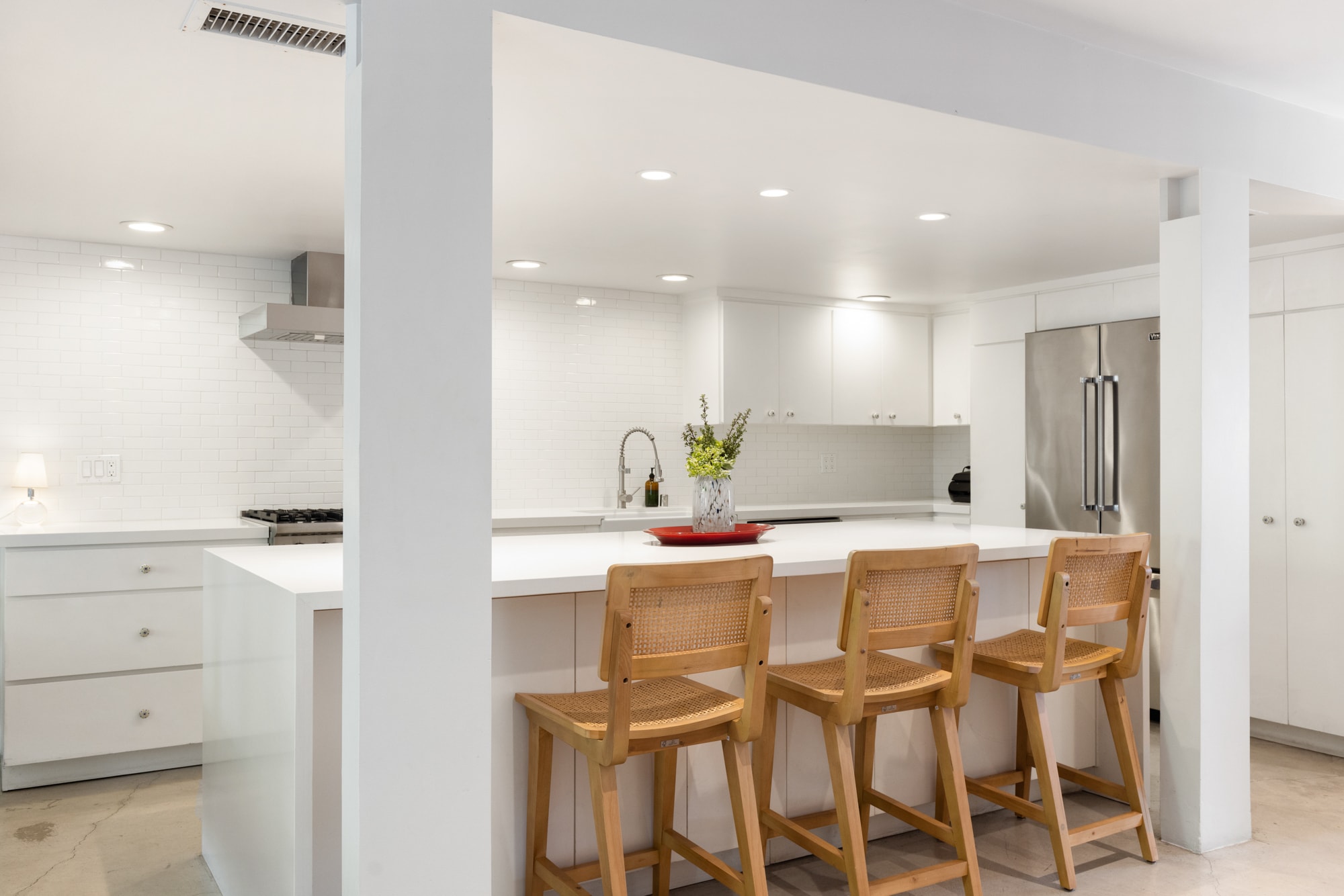 Building Photo - 241 Windward Ave