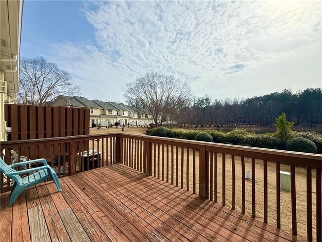 Building Photo - 5579 Lindeman Ln