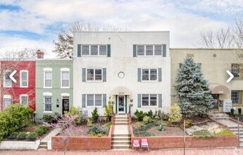 Building Photo - Bright, modern Capitol Hill 1 bed/1 bath condo with private outdoor space and secured parking