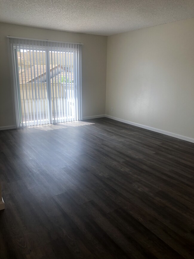 Primary Photo - Olive-Dee Apartments