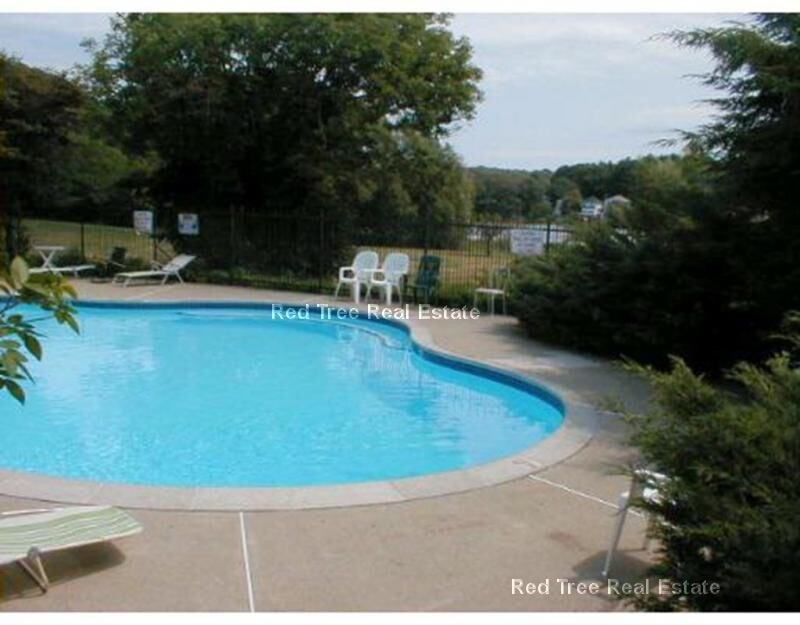 Building Photo - 144 Kenrick St