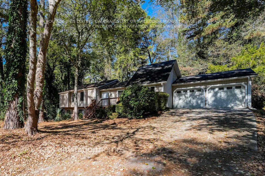 Primary Photo - 6514 Woodthrush Way