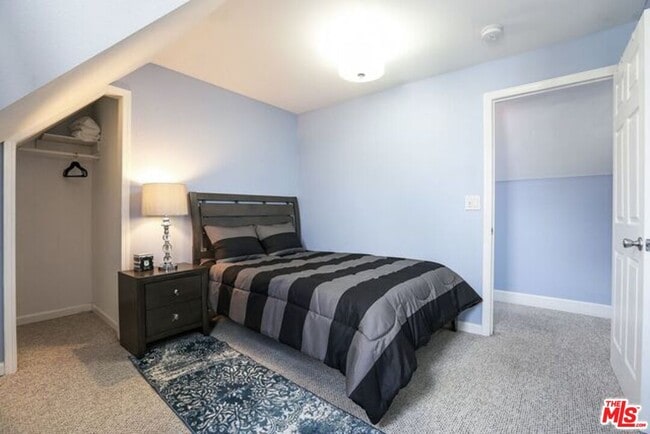 Building Photo - 318 Parkman Ave