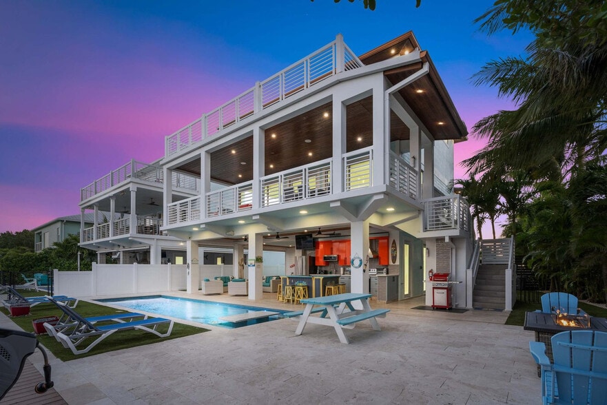 Building Photo - 811 104th St