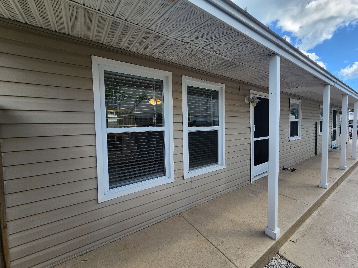 Building Photo - 2508 S Atlantic Ave