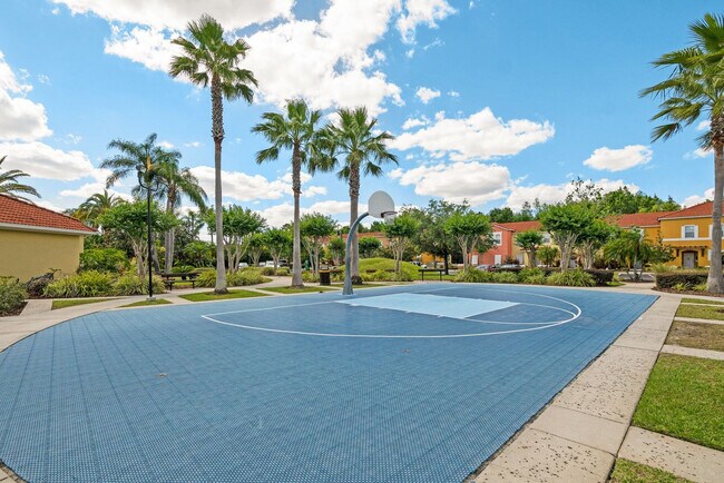 Building Photo - 127 Pompano Beach Dr