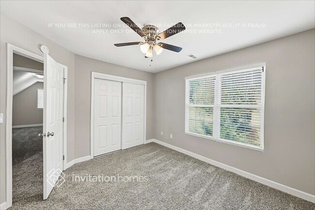 Building Photo - 6984 Forest Manor Dr