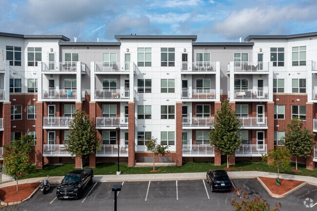 elevation apartments at crown colony quincy ma apartment finder