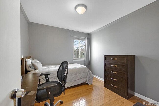Building Photo - 2050 Wickham St