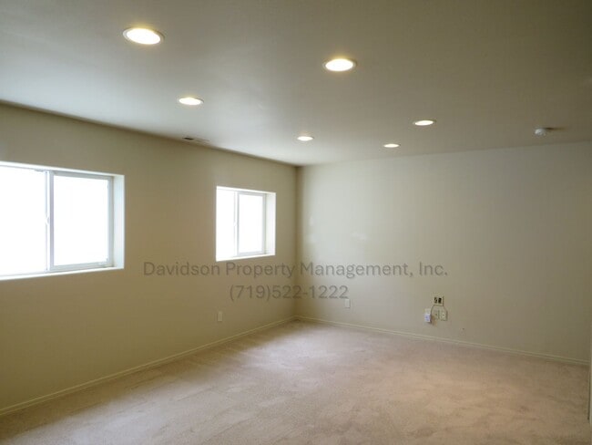Building Photo - Wonderful 3-bedroom Rancher in Fountain