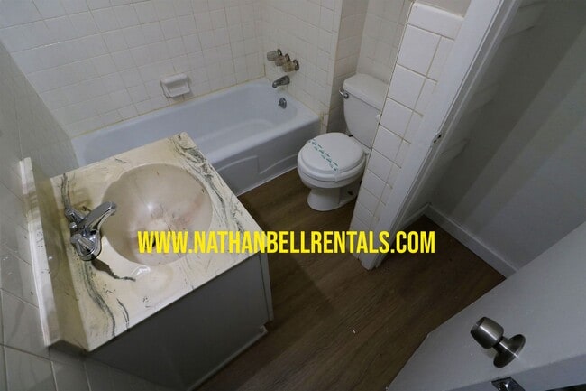 Building Photo - First Month Free!