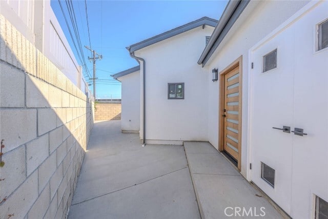 Building Photo - 5825 View Cir