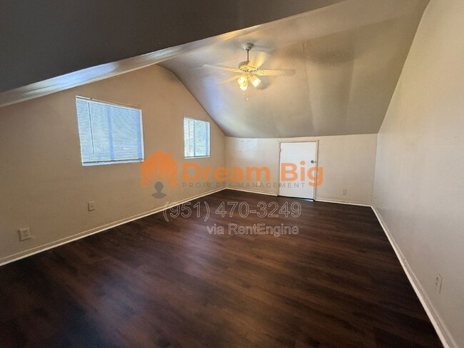 Building Photo - 14653 Washington Dr