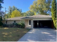 Building Photo - 106 Magnolia Ct