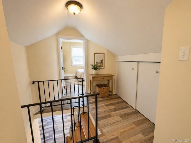 Building Photo - 46 Dawson Ave