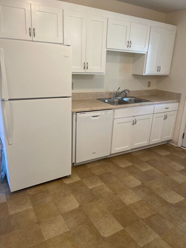 Building Photo - Charming Home in the Heart of the Congaree River District – Prime Location! - 302