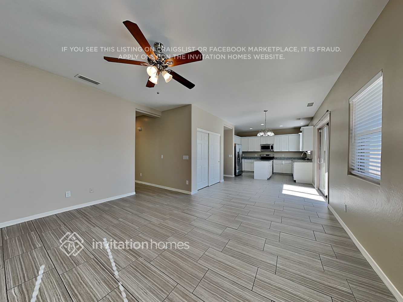 Building Photo - 18619 W Sanna St