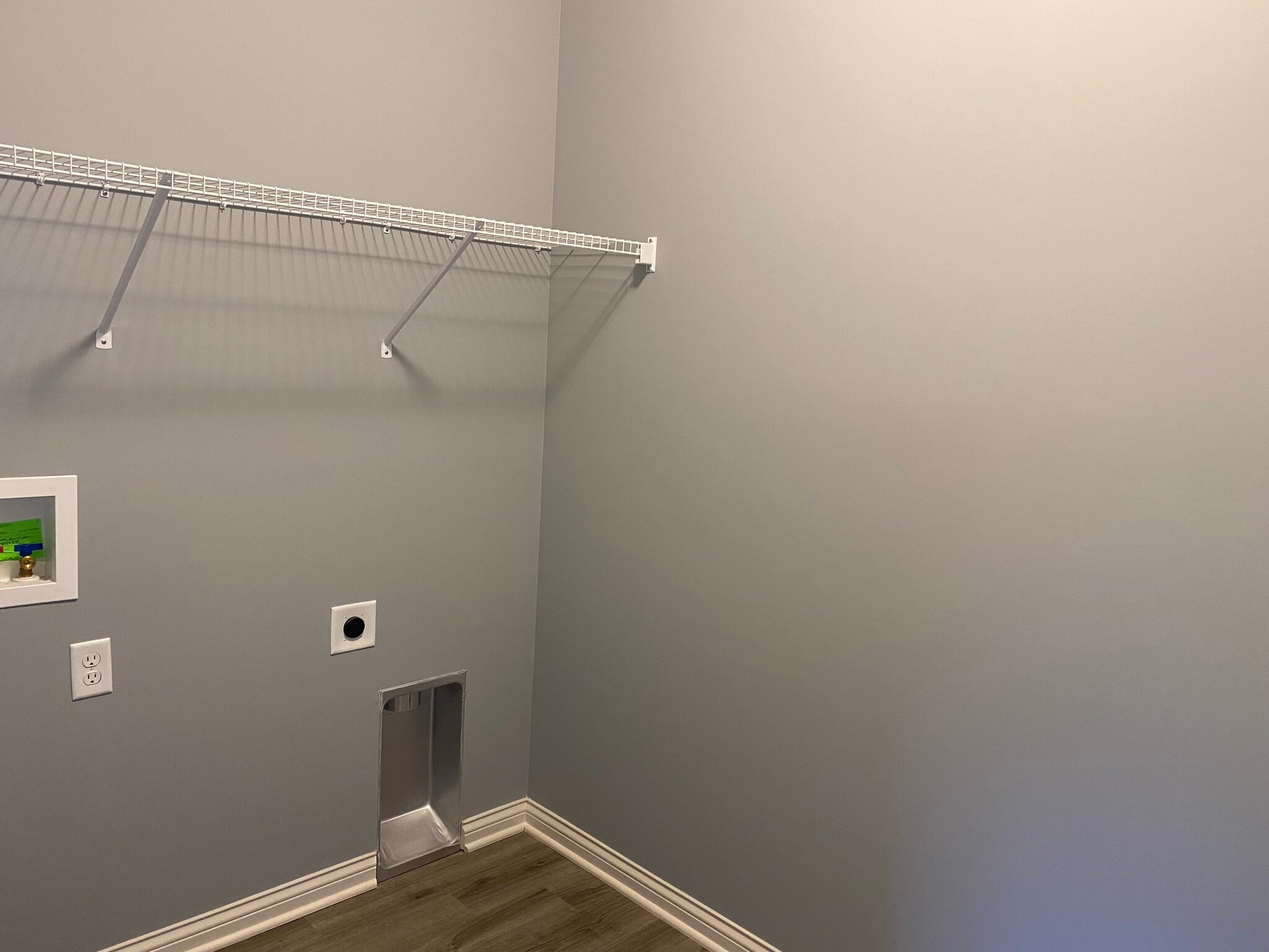 Building Photo - 6557 Valley Brook Trce