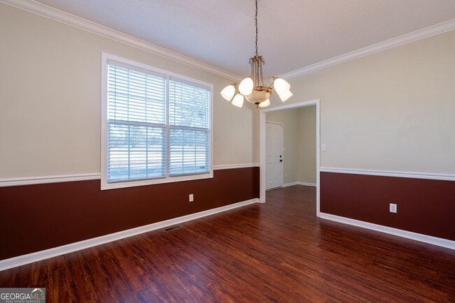 Building Photo - 135 Sandwood Dr