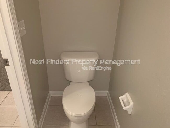 Building Photo - 7091 Stonelion Cir
