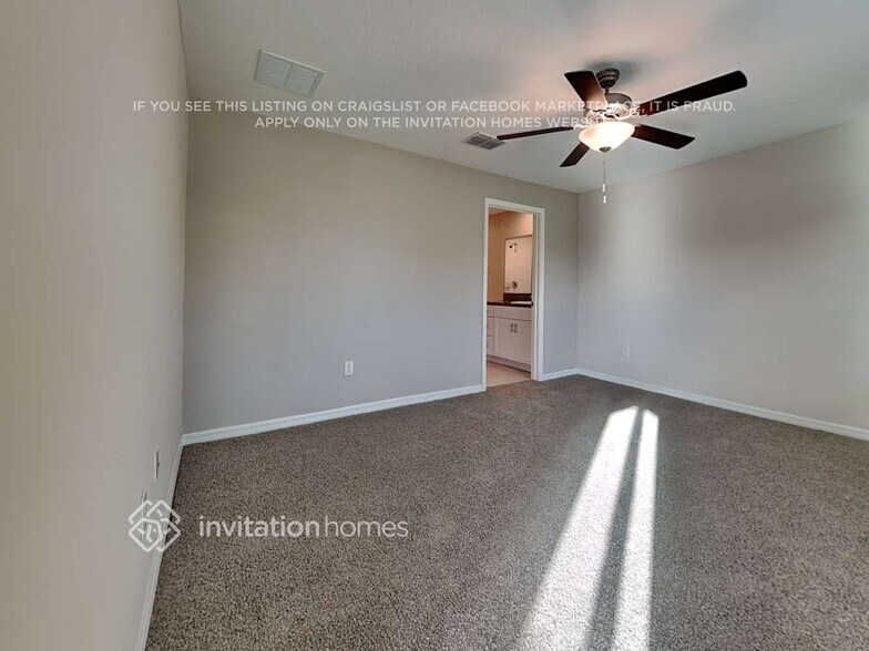 Building Photo - 7115 King Crk Dr