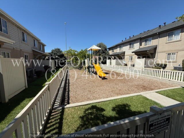 Building Photo - No deposit option for qualified renters wi...