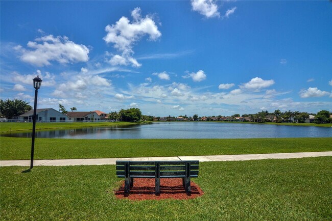 Building Photo - 18813 Cloud Lake Cir
