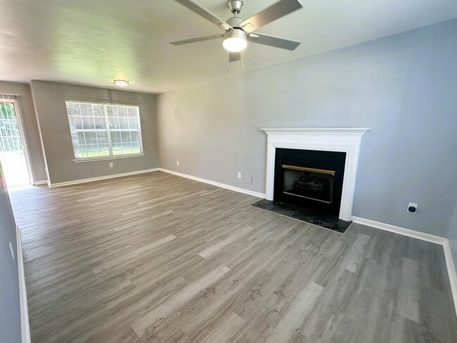 Building Photo - 234 Jonathans Way