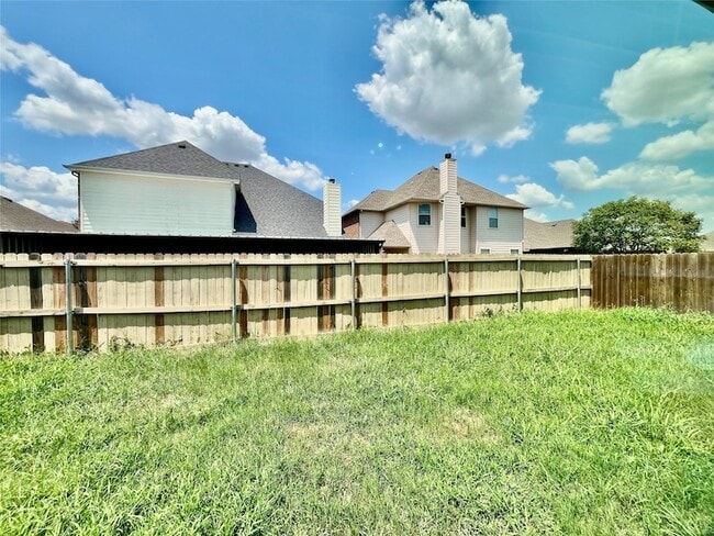 Building Photo - 1005 Tallahassee Dr