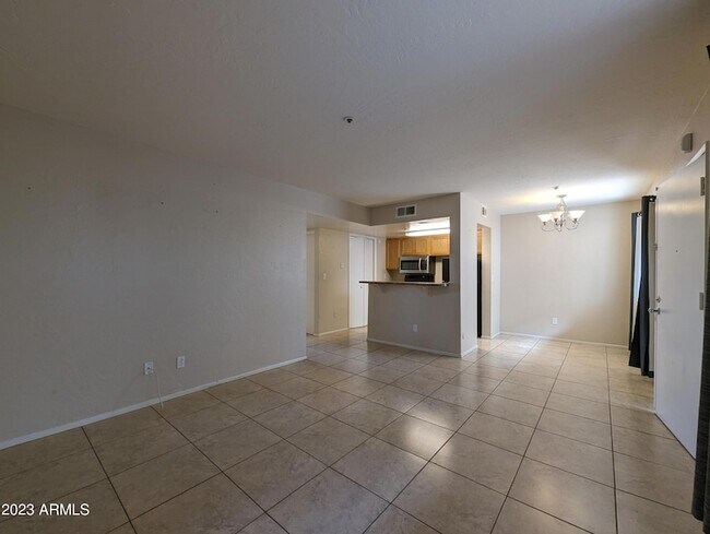 Building Photo - 12123 W Bell Rd
