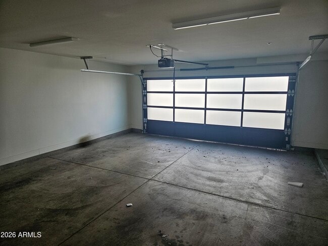 Building Photo - 214 S Roosevelt St