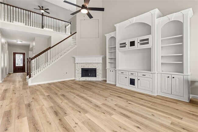 Building Photo - 12838 Winding Manor Dr
