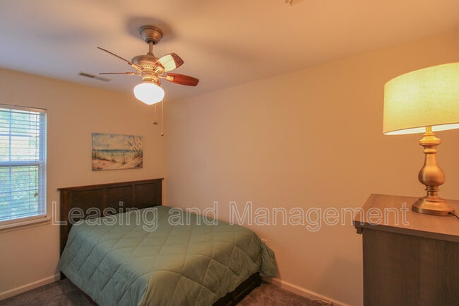 Building Photo - 796 Harbor Pl Dr