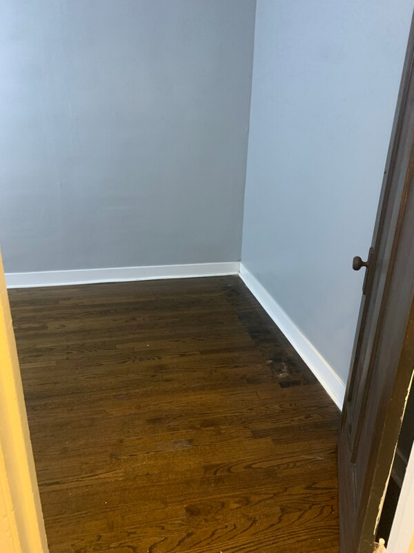 Building Photo - 8433 S Green St