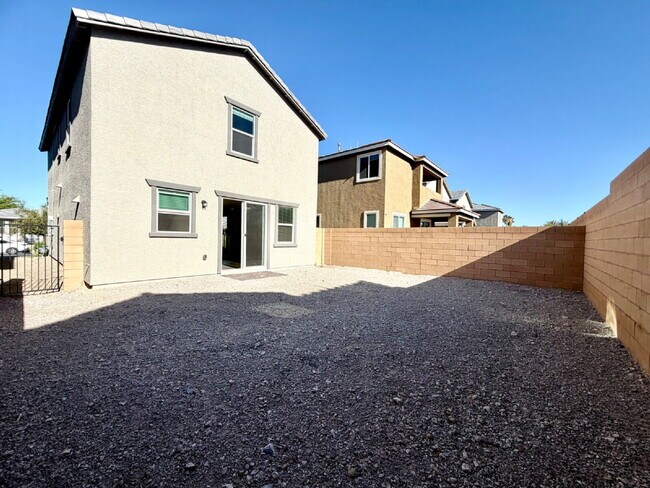 Building Photo - HIVE FALL MOVE-IN SPECIAL: NEWER 2024 BUILD | GATED COMMUNITY | SOLAR INCLUDED
