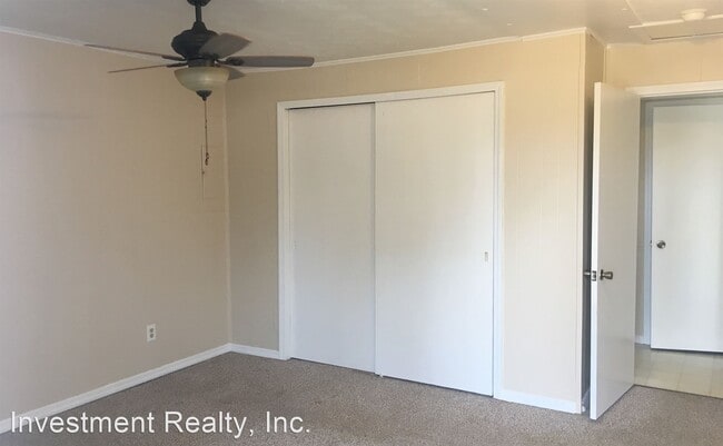 Building Photo - 2 br, 1 bath House - 25475 Richard Dr